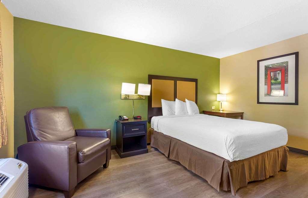Extended Stay America Select Suites - Chesapeake - Churchland Blvd Номер фото