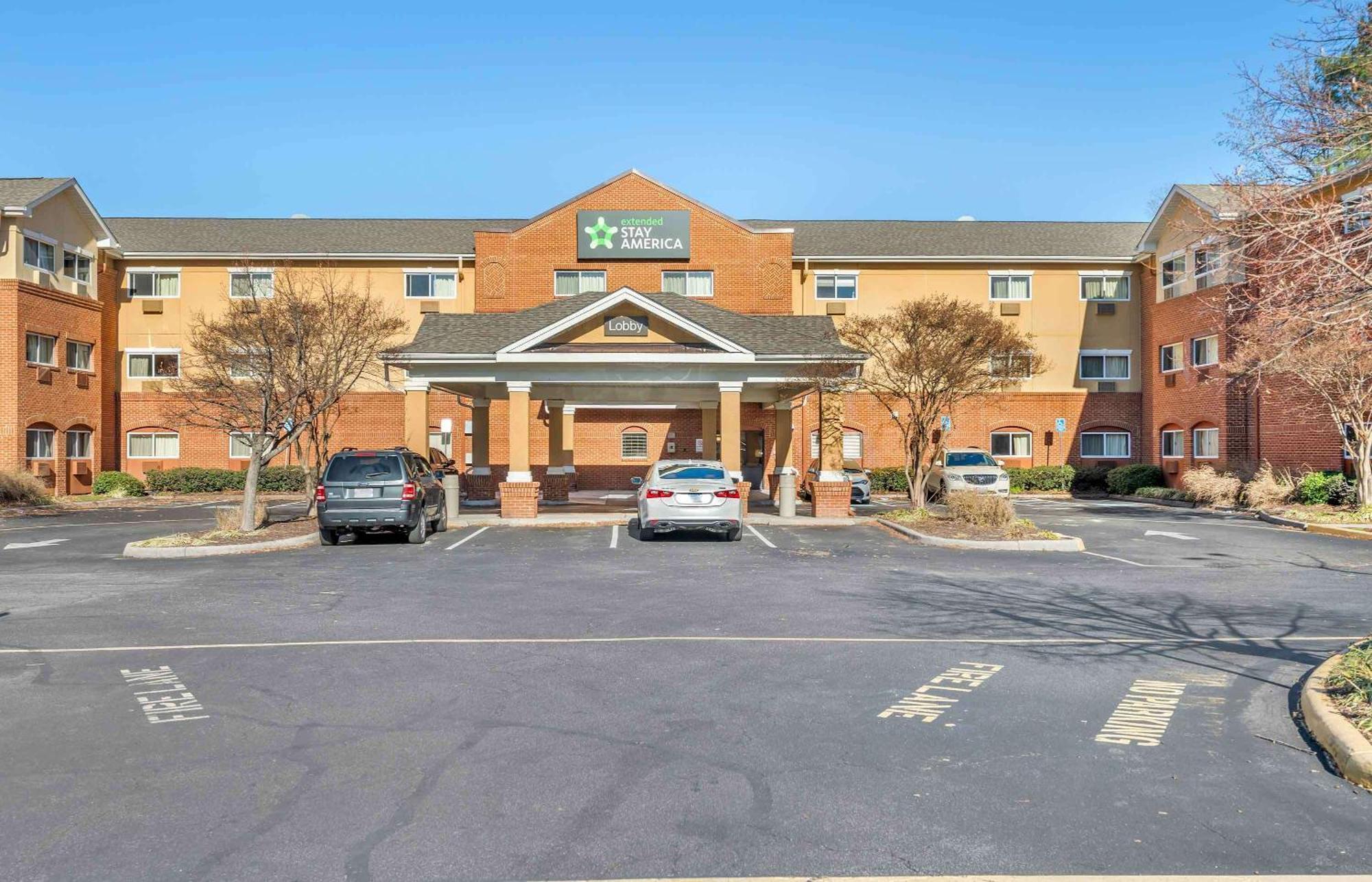 Extended Stay America Select Suites - Chesapeake - Churchland Blvd Екстер'єр фото
