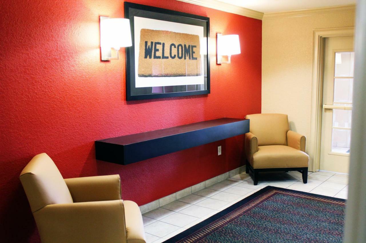 Extended Stay America Select Suites - Chesapeake - Churchland Blvd Екстер'єр фото